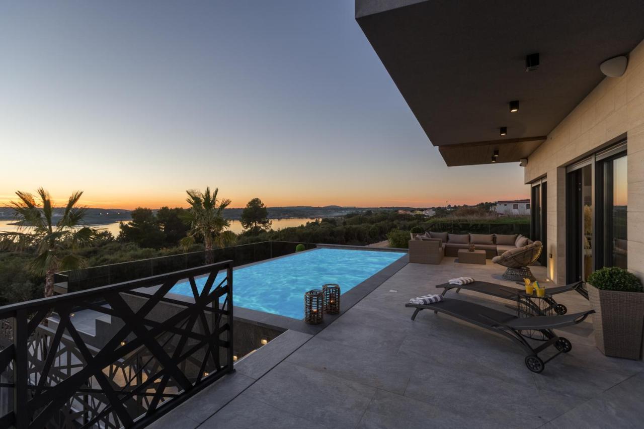 Villa Vie Medulin Exterior photo